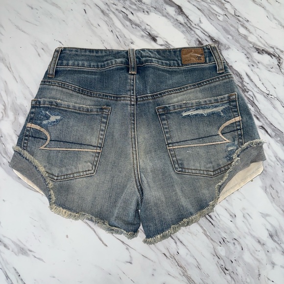 AMERICAN EAGLE HIGH RISE “FESTIVAL” JEAN SHORT - Picture 2 of 3